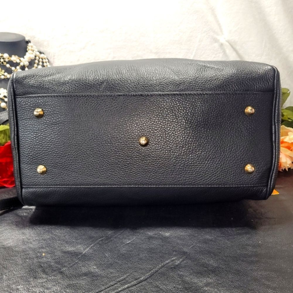 Authentic NWT Valentino Tonia Genuine Leather Boston Bag with Dust Bag - Picture 10 of 17